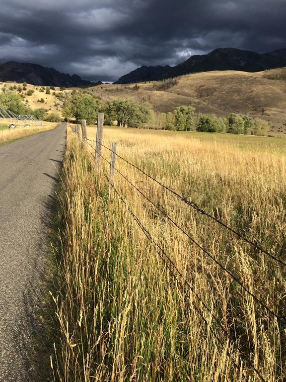 Pine Creek Cabin Livingston Montana Εξωτερικό φωτογραφία